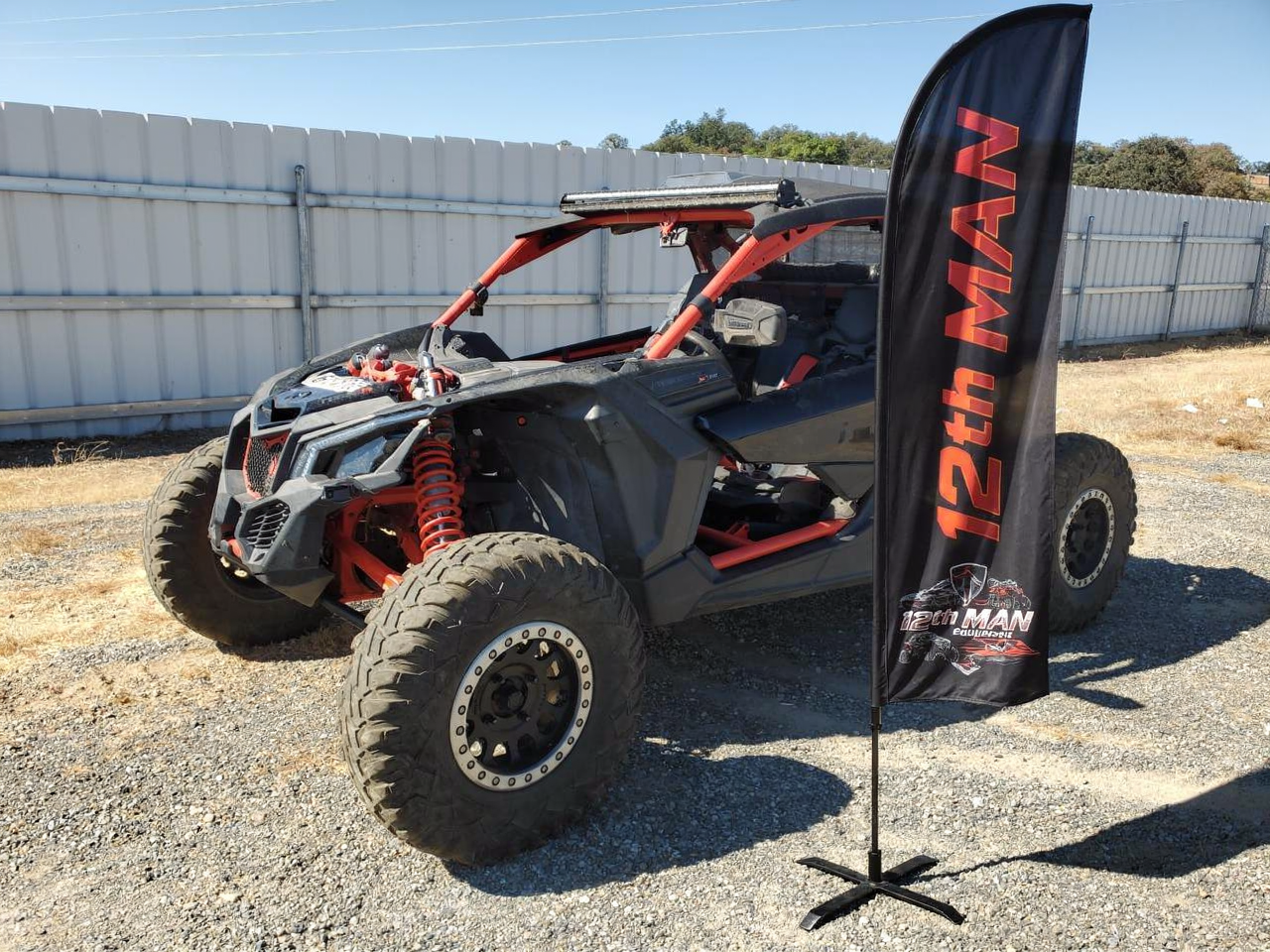 2017 CAN-AM MAVERICK - Image 1