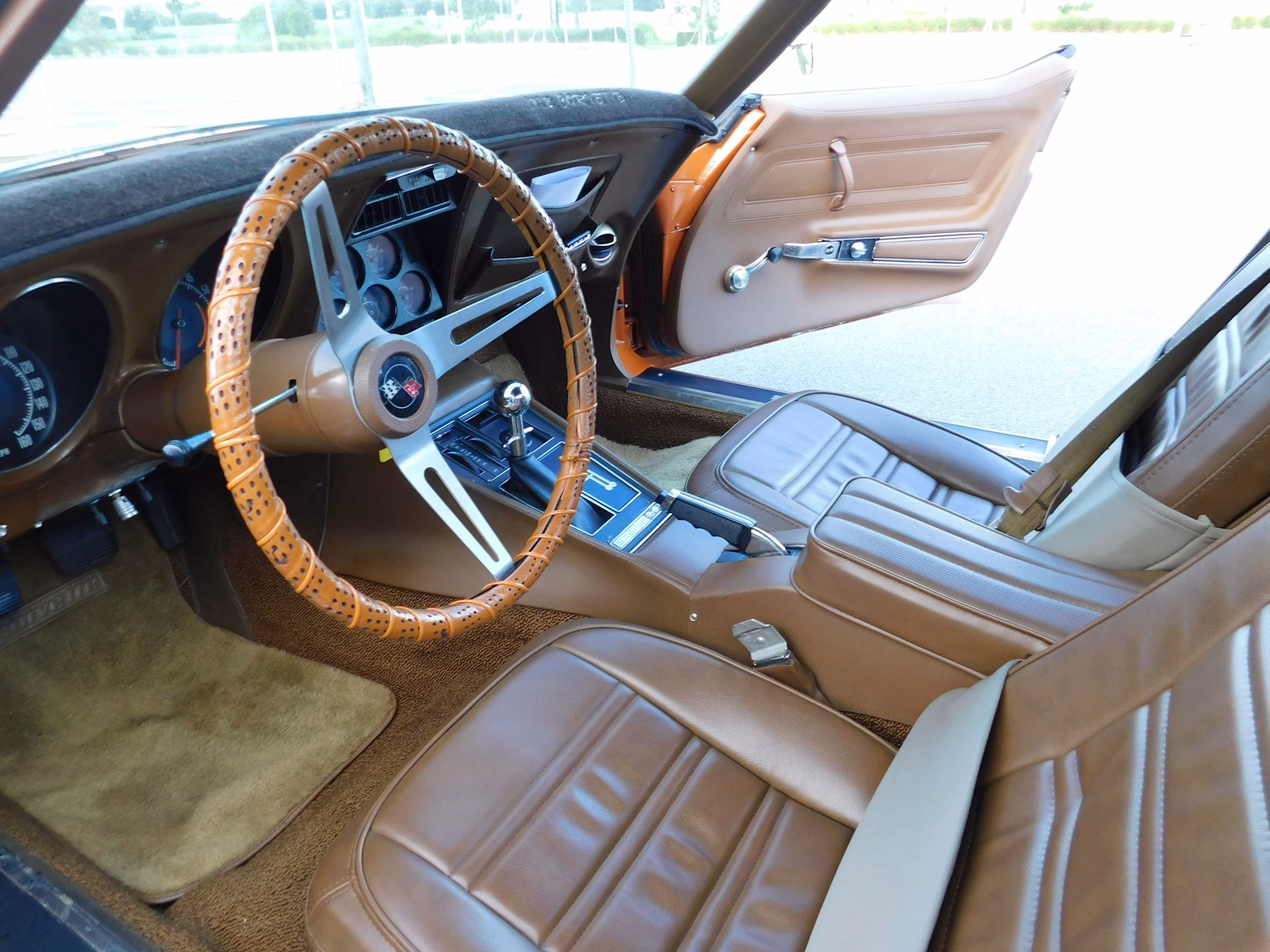 1972 Chevrolet Corvette Coupe 4-Speed thumbnail 5