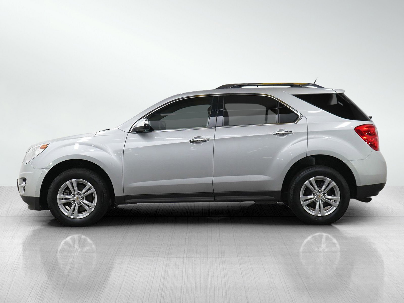 2011 Chevrolet Equinox AWD thumbnail 4