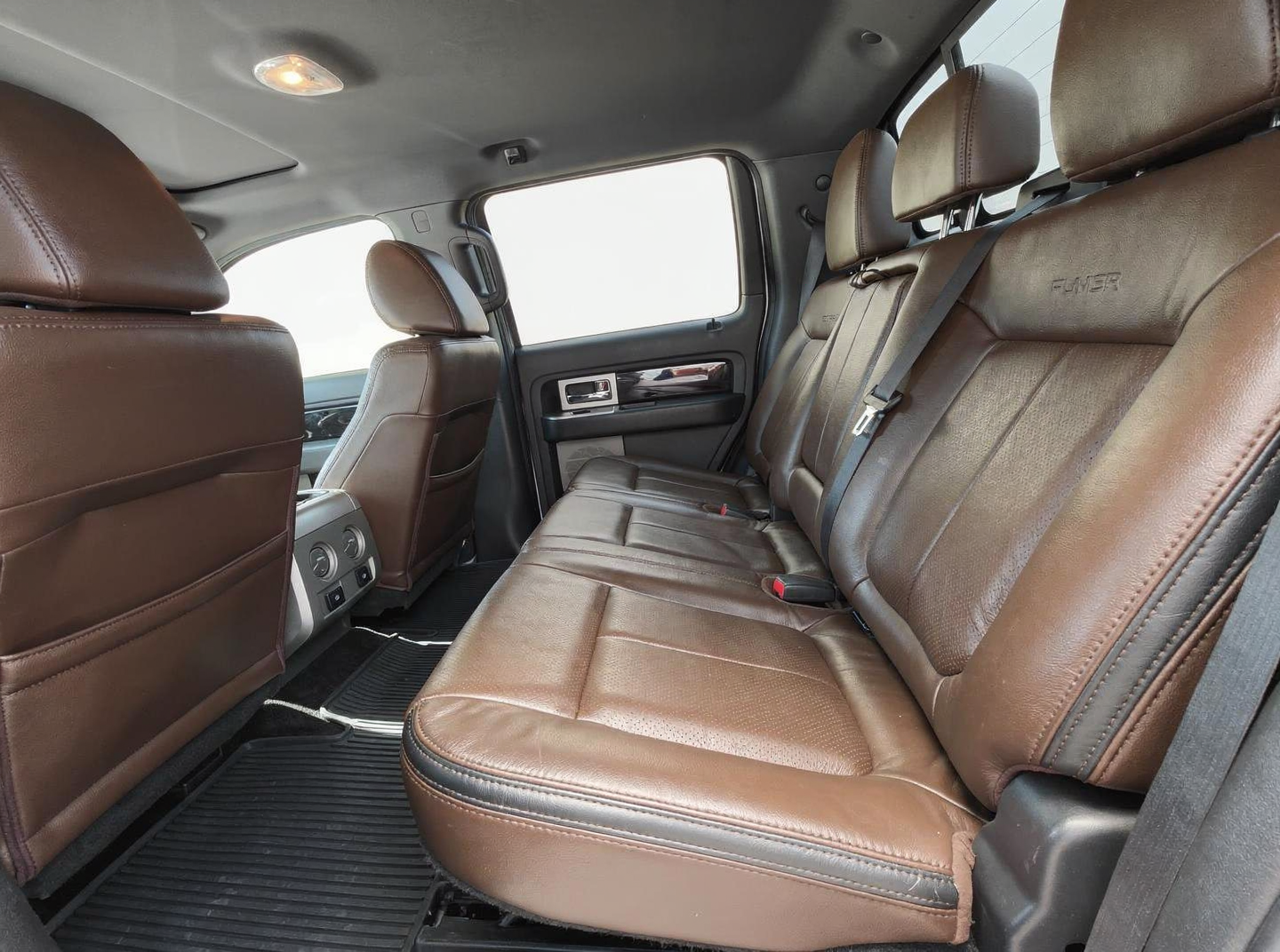 2011 Ford F-150 Platinum SuperCrew 4WD thumbnail 11