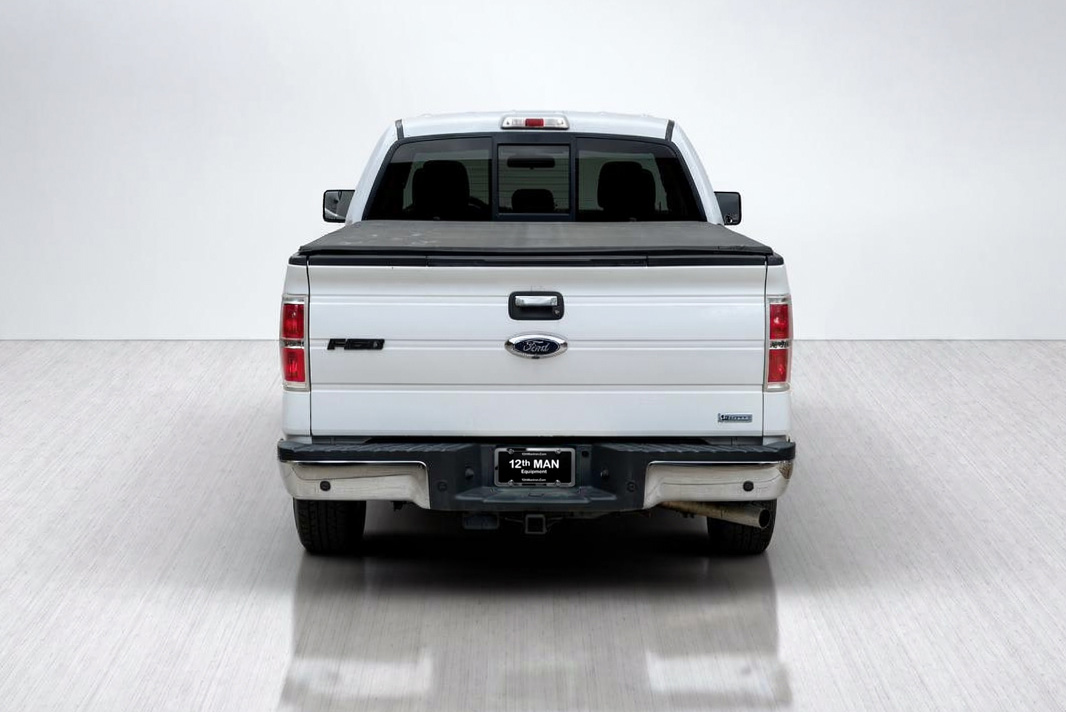 2014 Ford F-150 XLT SuperCrew 4WD thumbnail 3