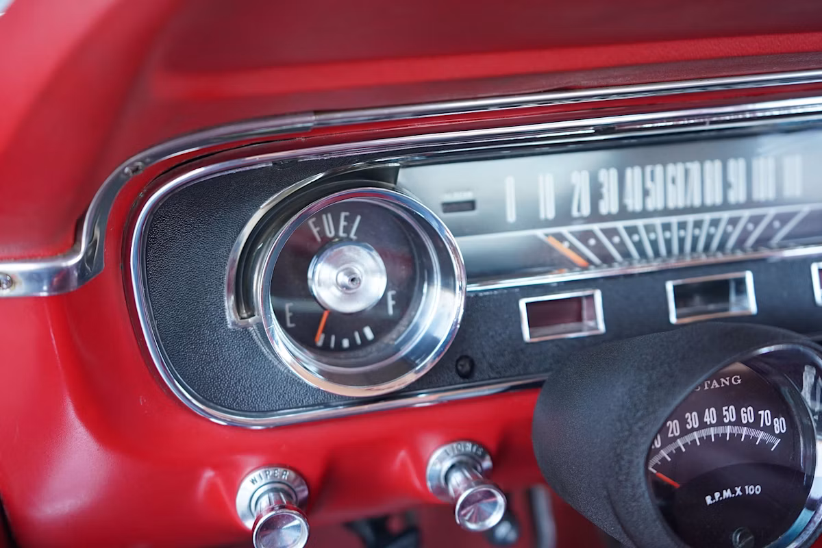 1965 Ford Mustang Coupe K-Code Four-Speed thumbnail 14
