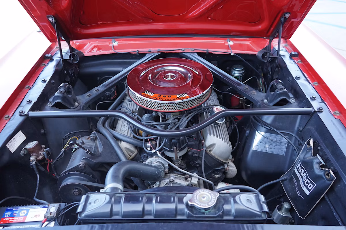 1965 Ford Mustang Coupe K-Code Four-Speed thumbnail 20