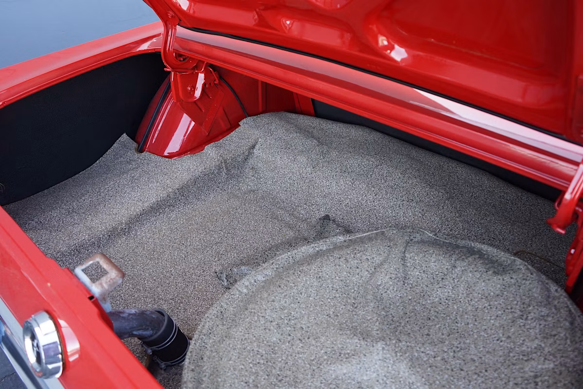 1965 Ford Mustang Coupe K-Code Four-Speed thumbnail 21