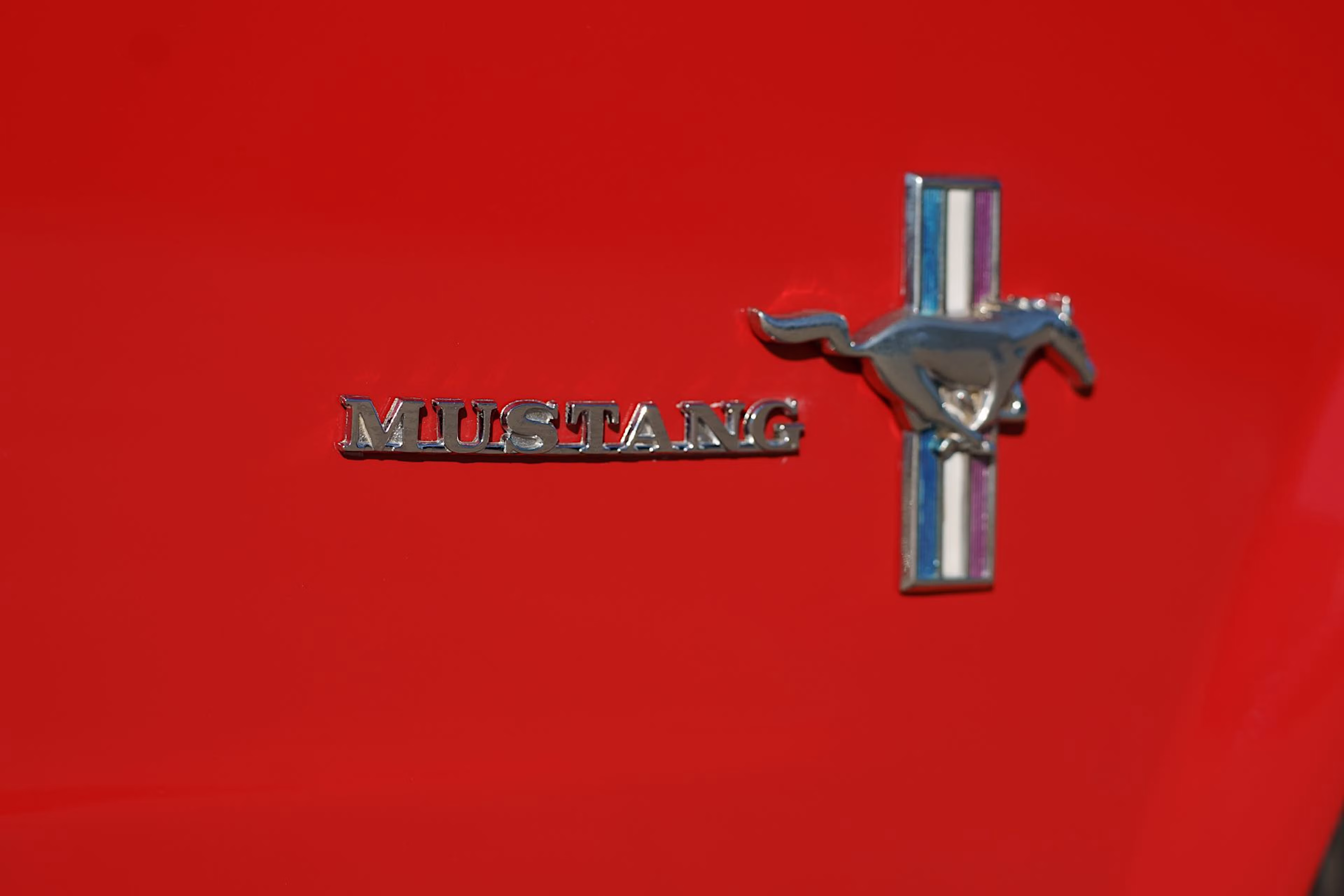 1965 Ford Mustang Coupe K-Code Four-Speed thumbnail 22