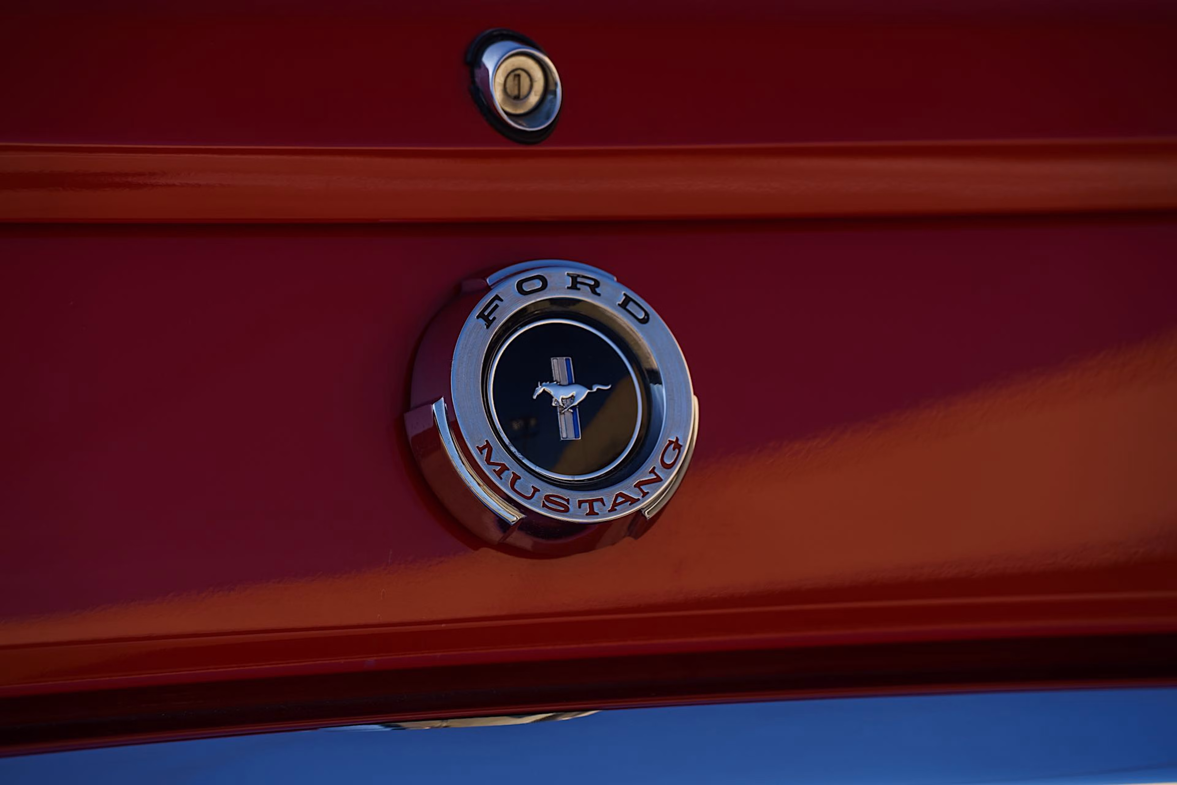 1965 Ford Mustang Coupe K-Code Four-Speed thumbnail 23
