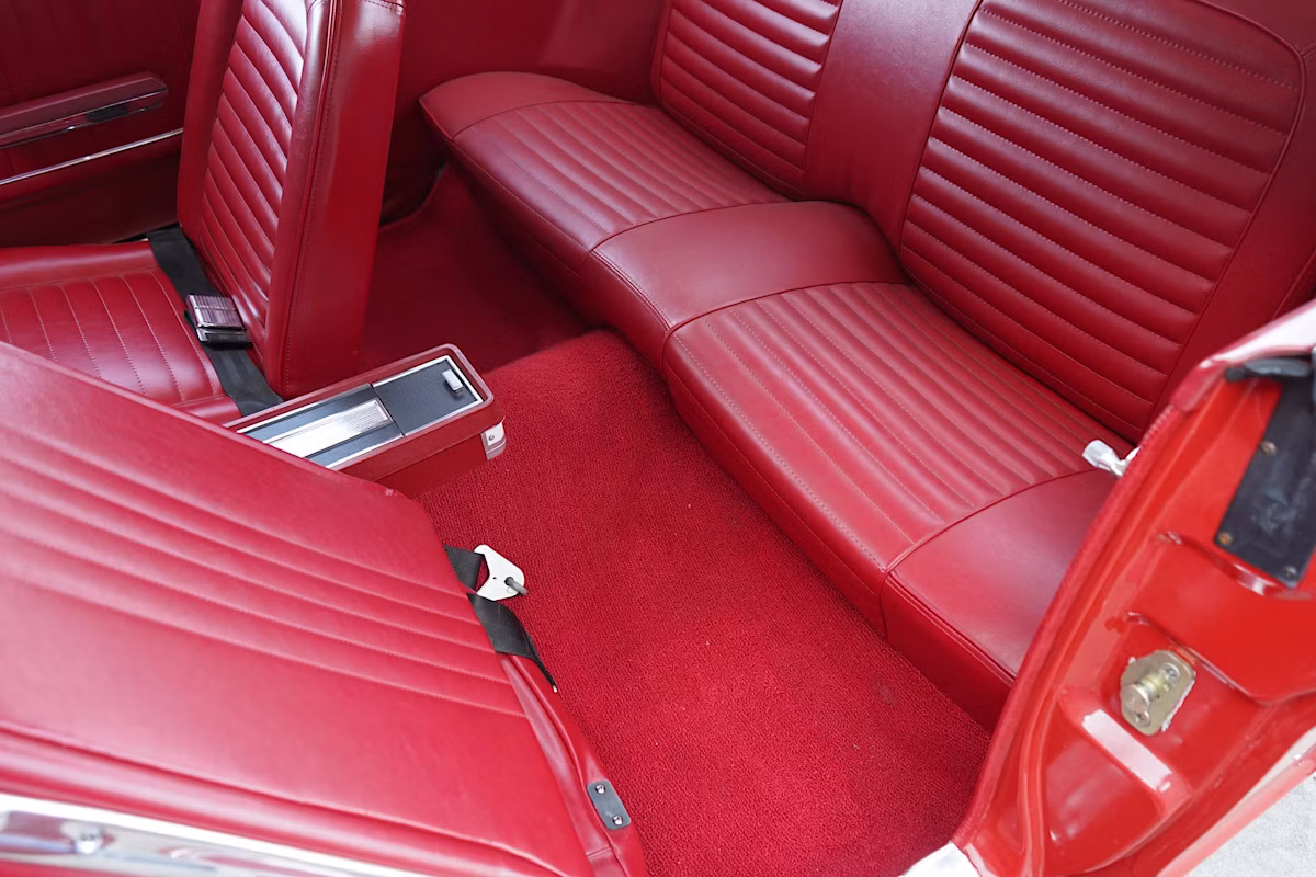 1965 Ford Mustang Coupe K-Code Four-Speed thumbnail 9