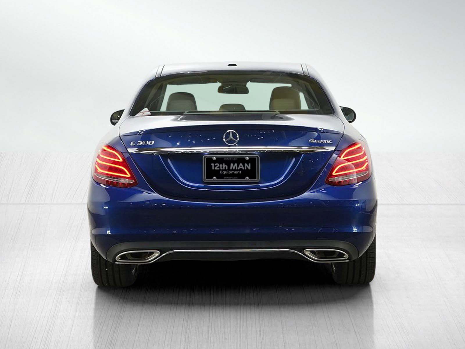 2017 Mercedes-Benz C 300 4MATIC thumbnail 5