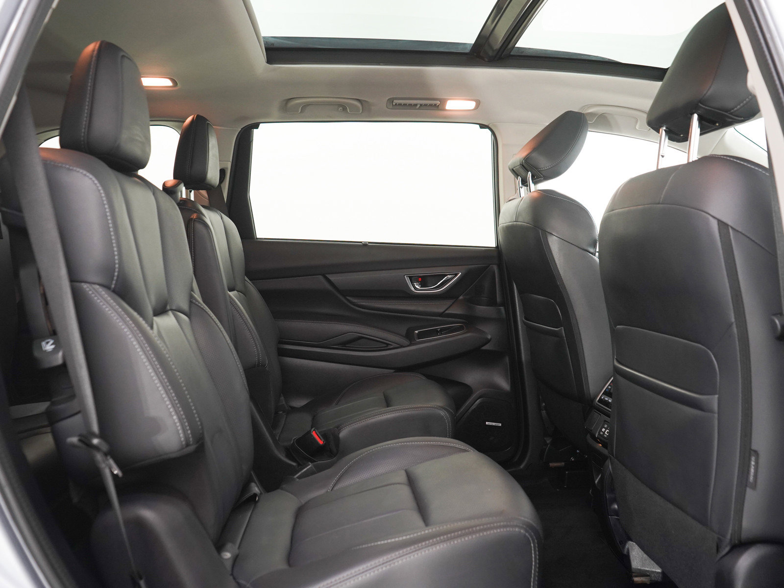 2023 Subaru Ascent AWD thumbnail 6