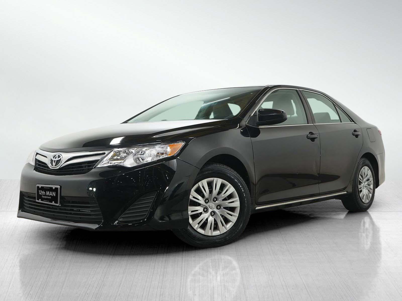 2014 Toyota Camry - Image 1