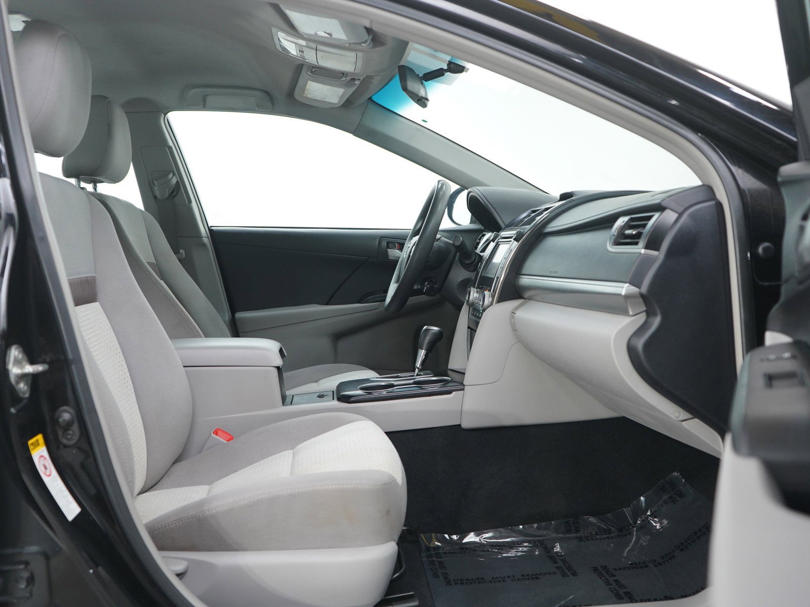 2014 Toyota Camry thumbnail 11